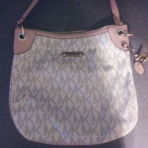 **PREOWNED**Michael Kors Handbag